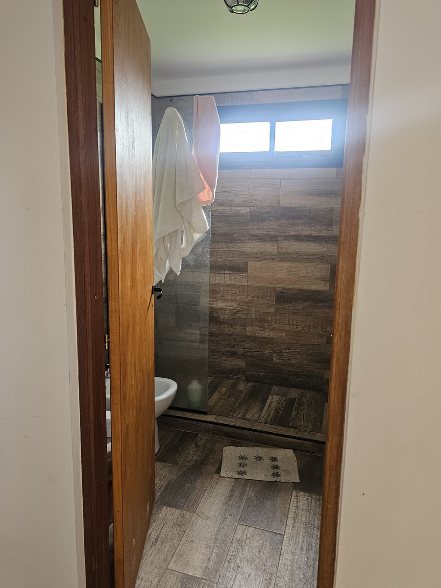 Excelente casa en barrio cerrado con pileta, quincho y parrilla. Toda amoblada — foto 6