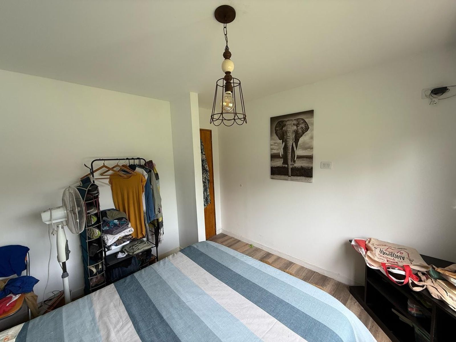 Excelente casa en barrio cerrado con pileta, quincho y parrilla. Toda amoblada — foto 9