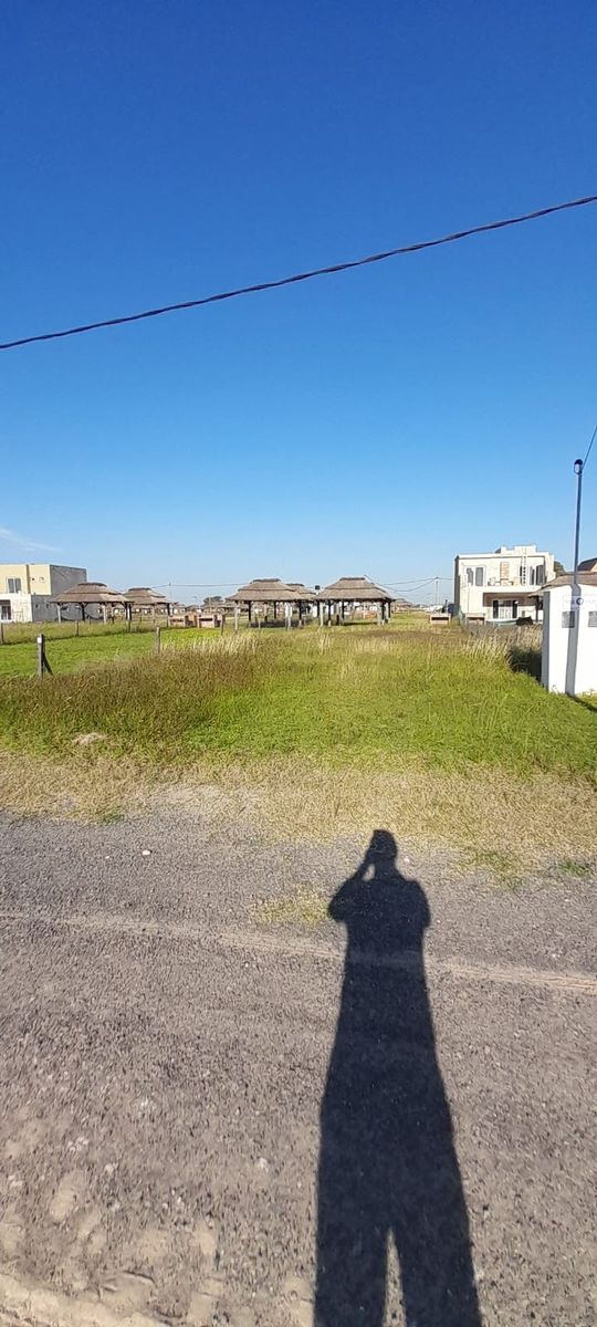 Terreno en Barrio Cerrado con Amenites - Naturaleza y Seguridad las 24 hs. — foto 2