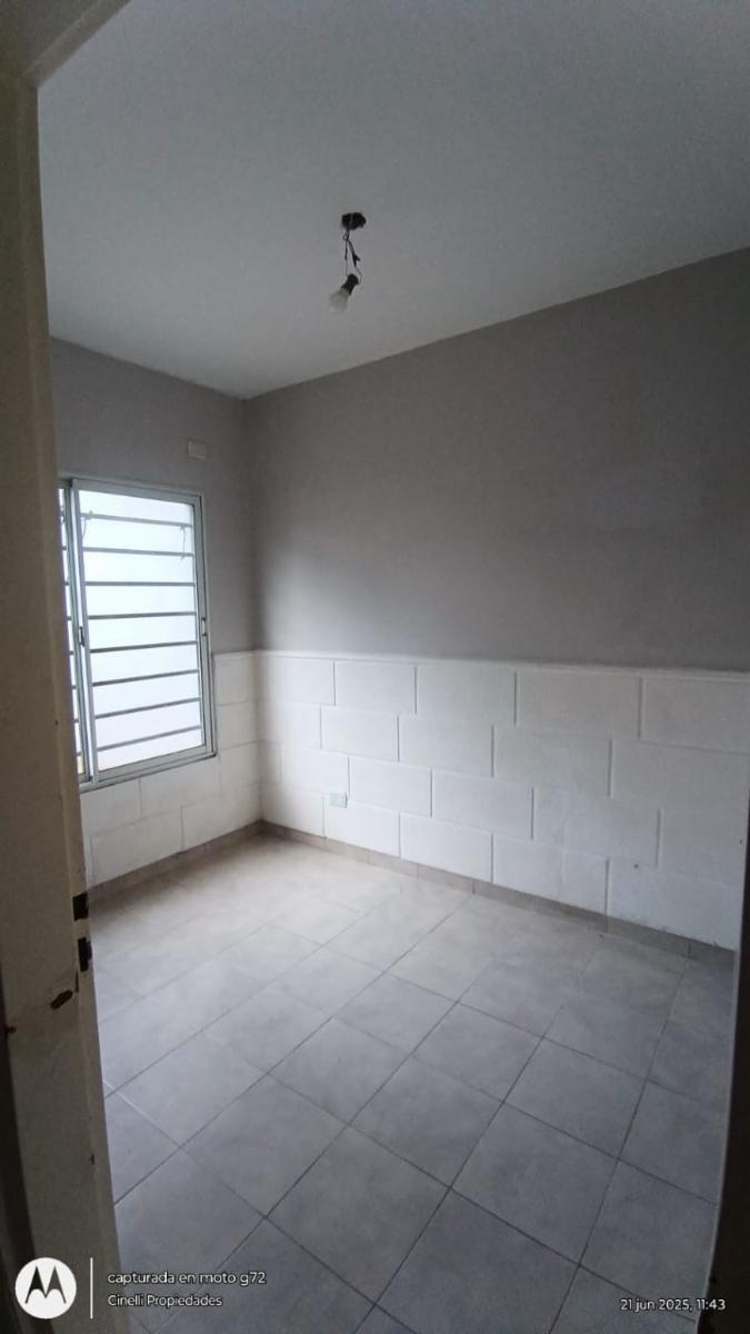 Cómoda vivienda con 2 dormitorios en alquiler Moreno centro - 10
