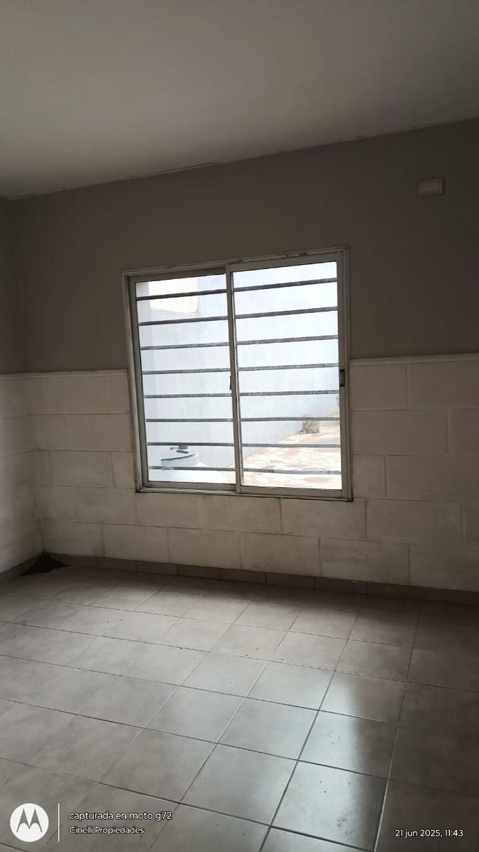 Cómoda vivienda con 2 dormitorios en alquiler Moreno centro - 13