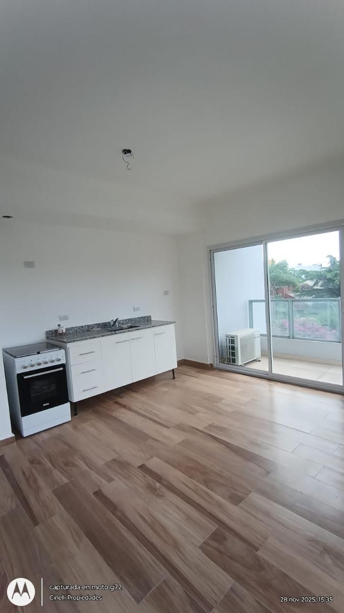 Excelente departamento a estrenar en el centro de Moreno - 8