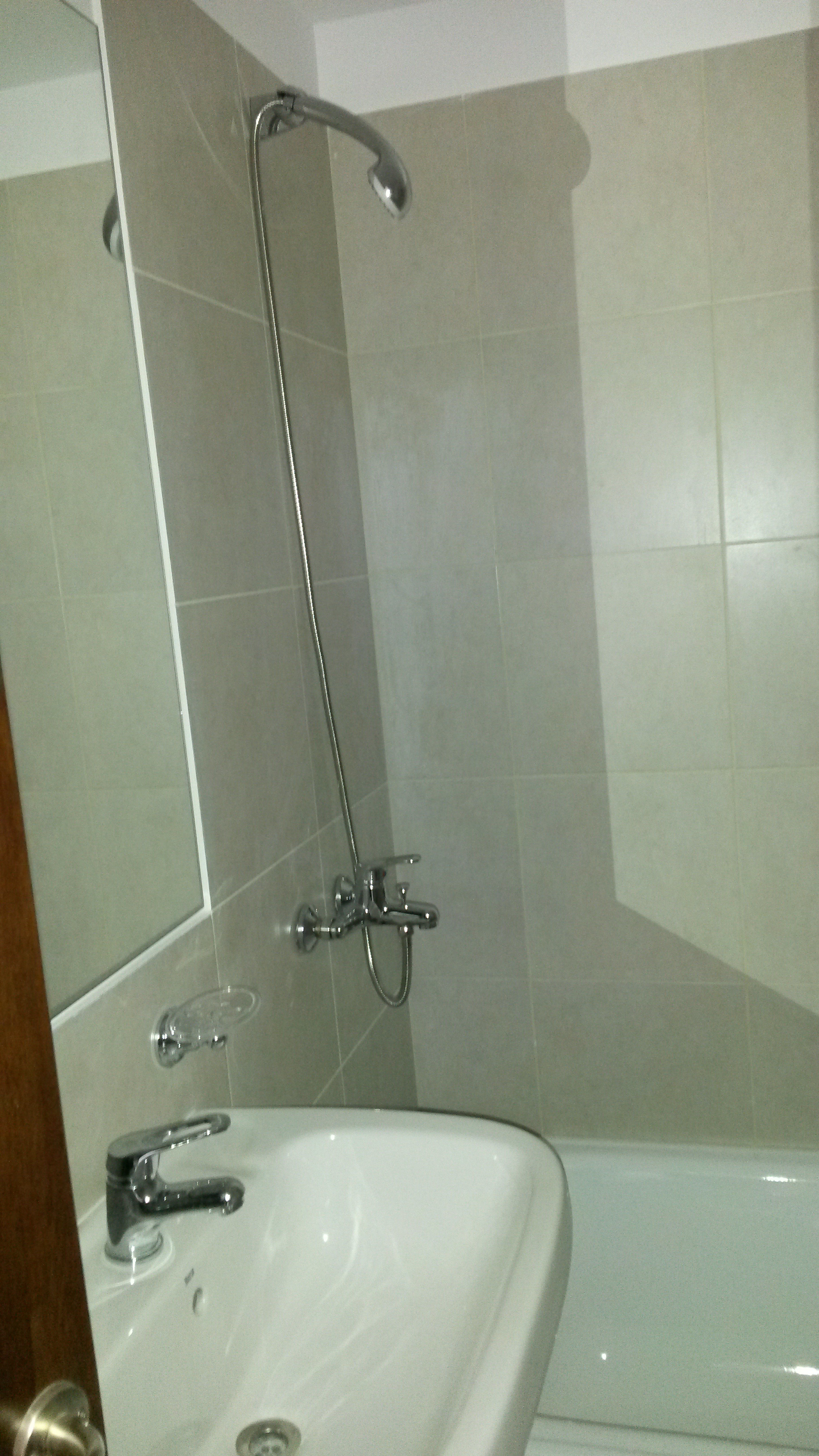 VENTA DPTO A ESTRENAR MUY BUENA UBICACIÓN — foto 4