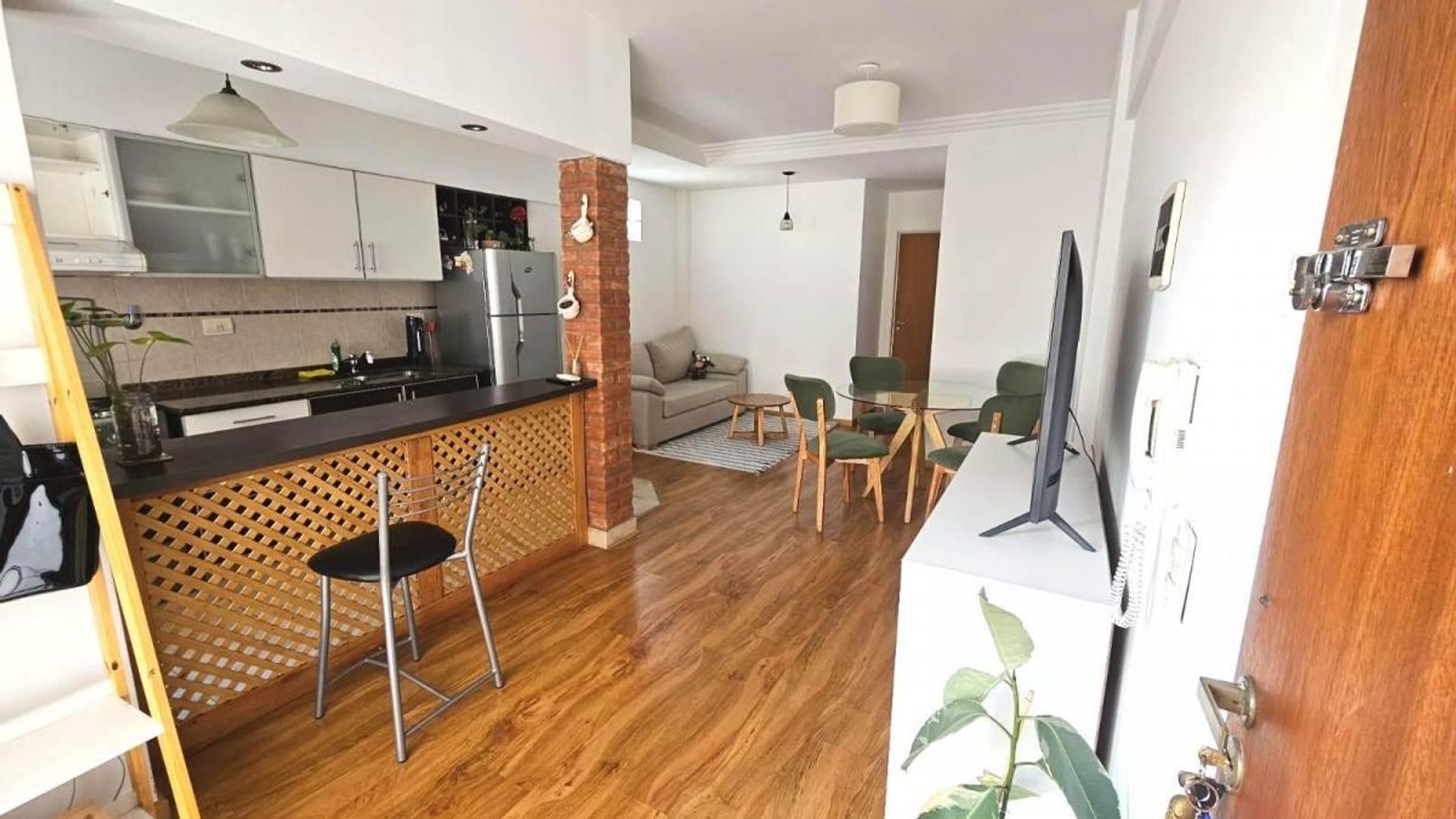 IMPECABLE 2 AMBIENTES APTO PROFESIONAL — foto 2