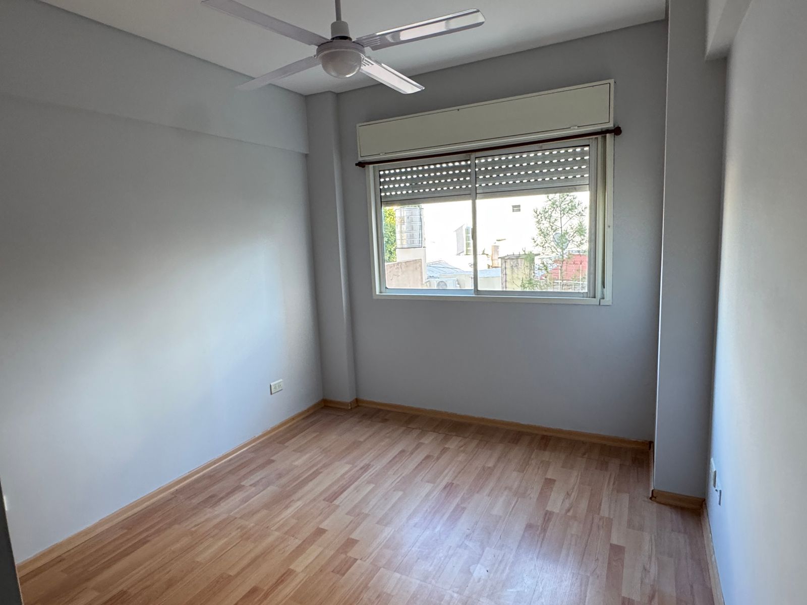 Semipiso 2 ambientes impecable Apto Credito - 12