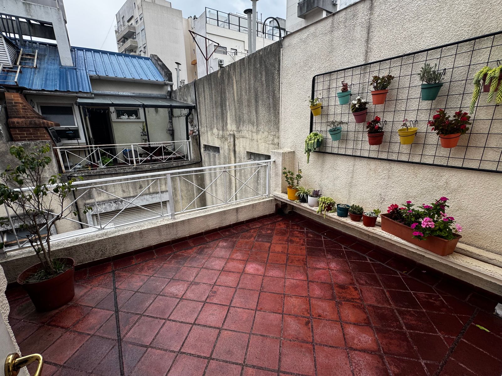 Hermoso PH en Triplex con Terraza Privada y Entorno Verde - Apto Crédito - 27