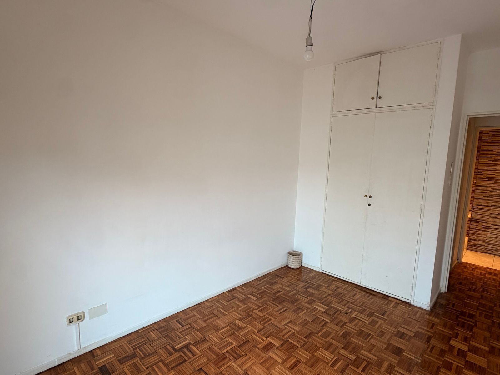 Departamento 4 ambientes súper luminoso con balcones en Tribunales - 24