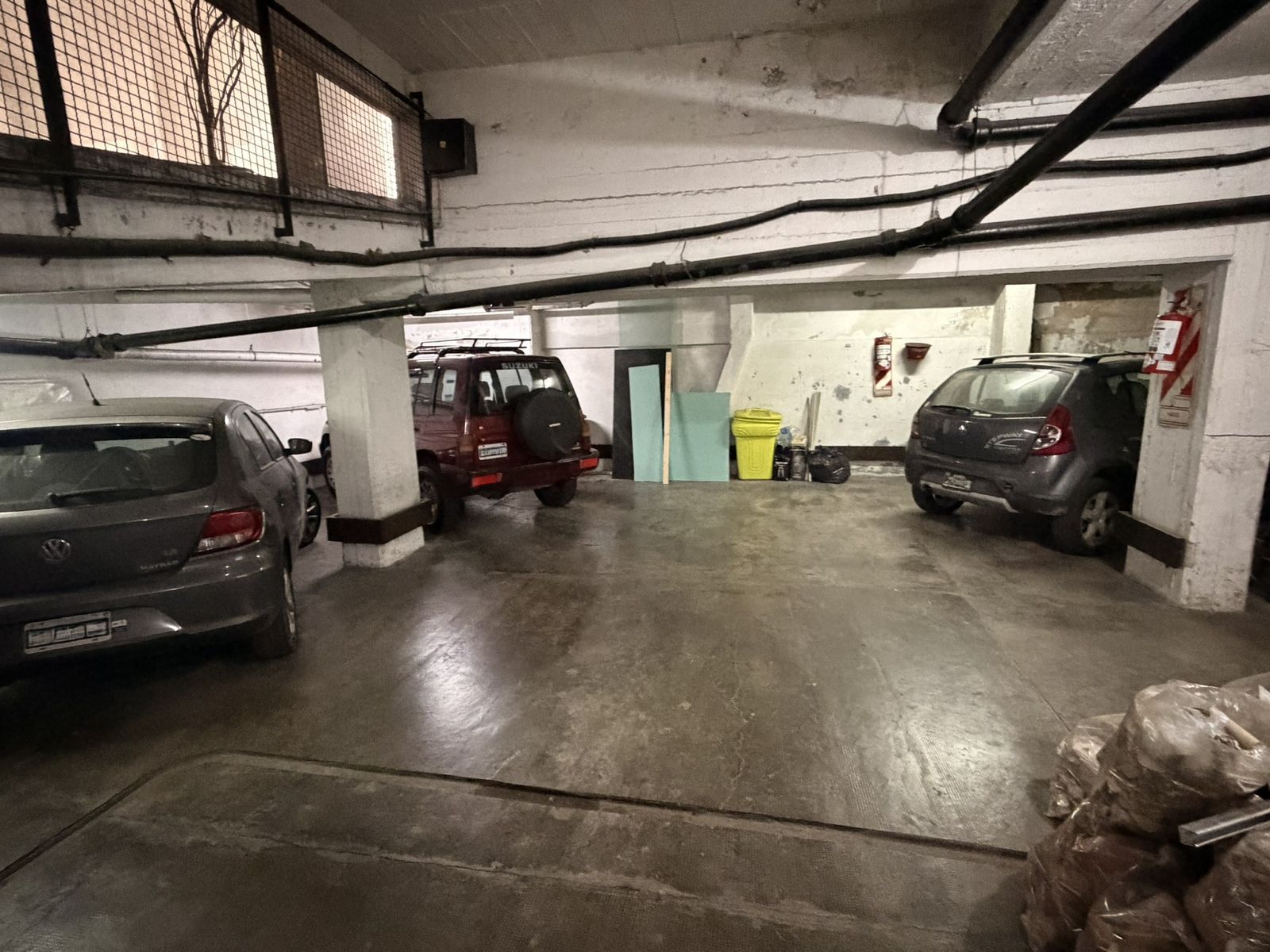 Departamento 4 ambientes súper luminoso con balcones en Tribunales - 47