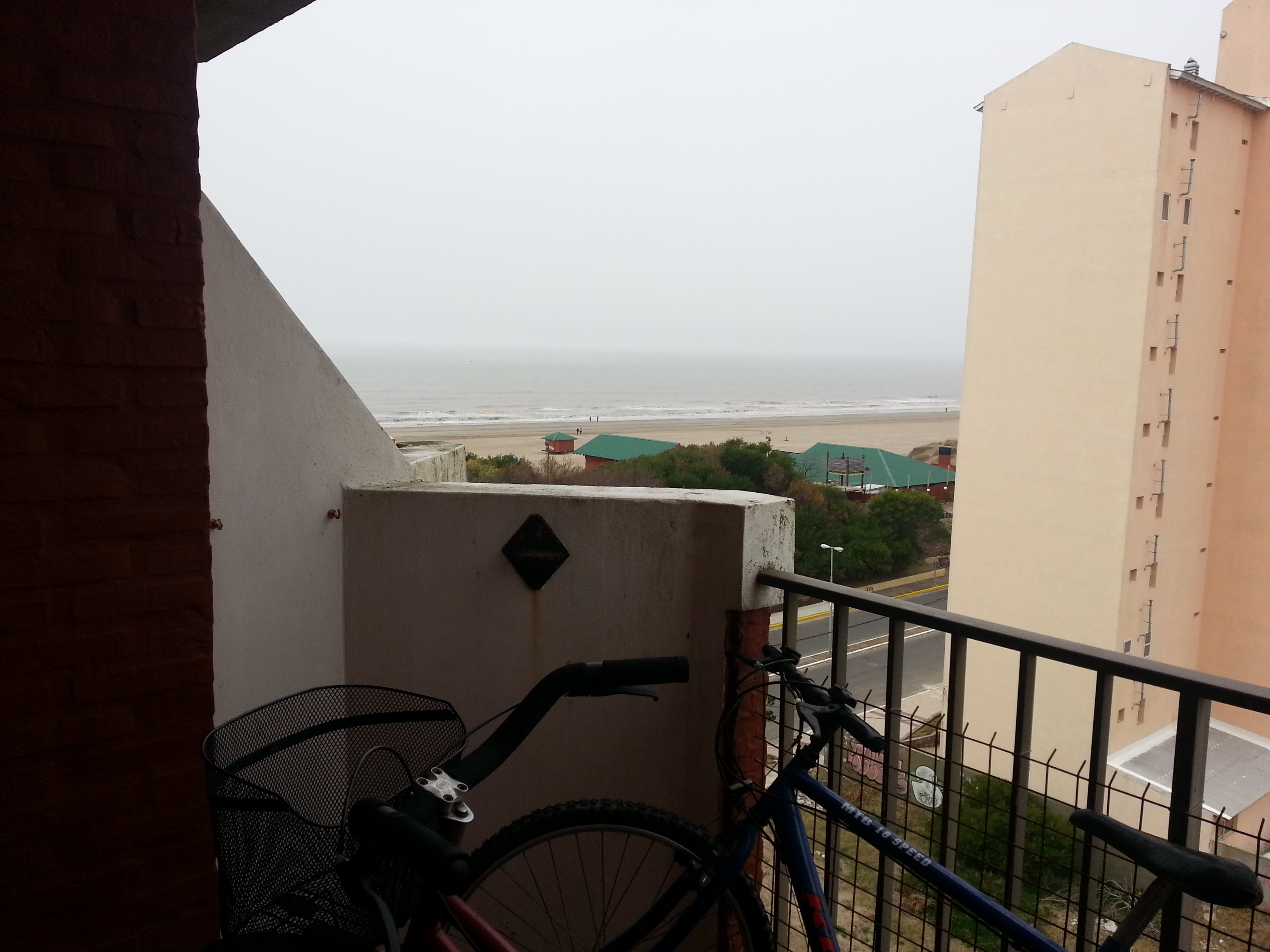 2 ambientes frente al mar San Clemente del Tuyu — foto 2
