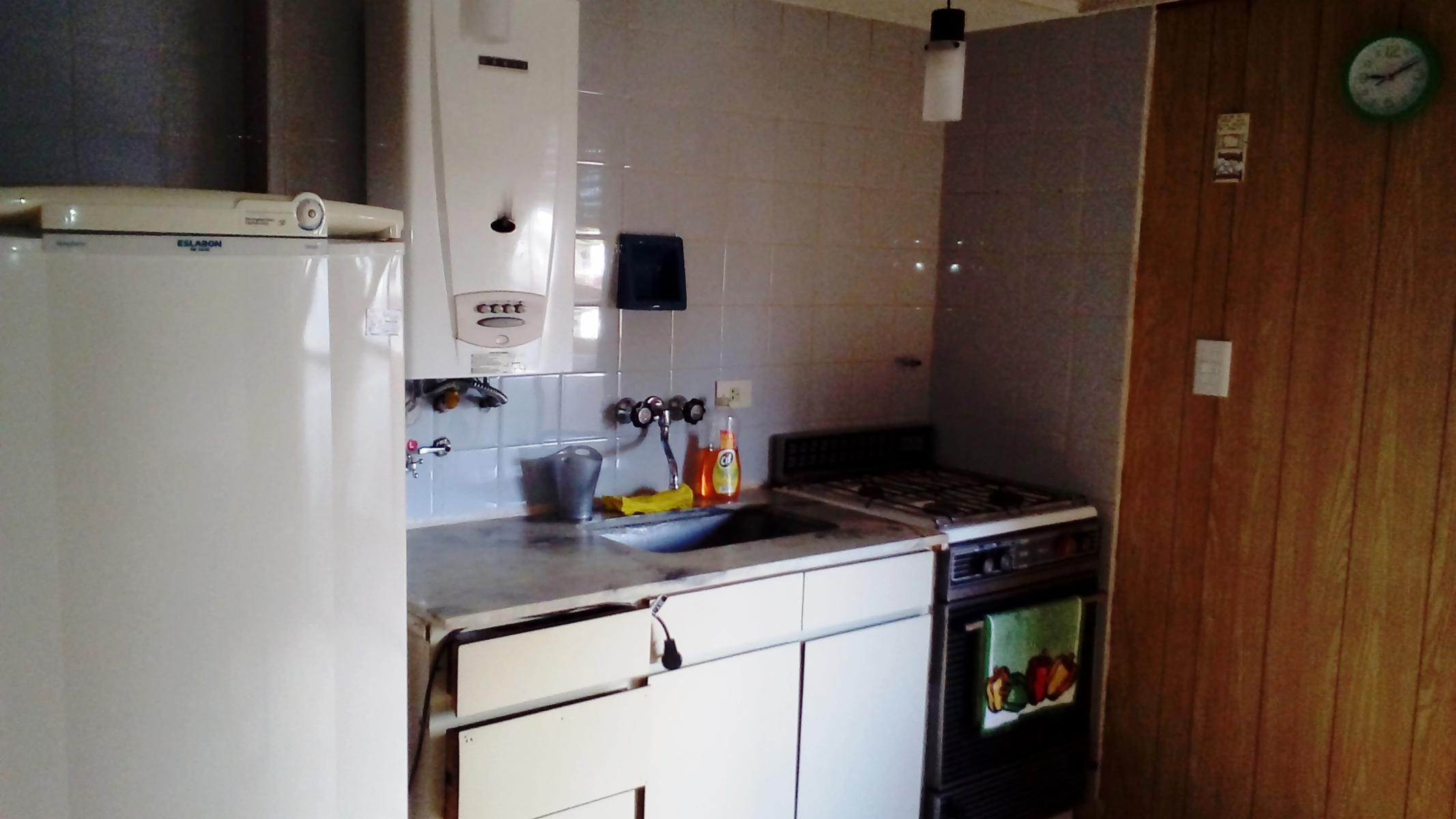 Departamento 3 ambientes para 6 personas , a una cuadra del mar