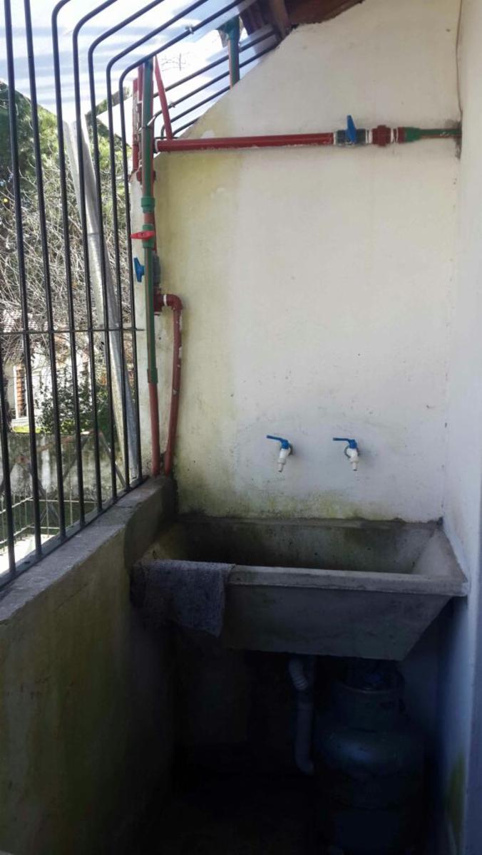 Duplex La Lucila , 2 dormitorios, uno en planta baja — foto 14
