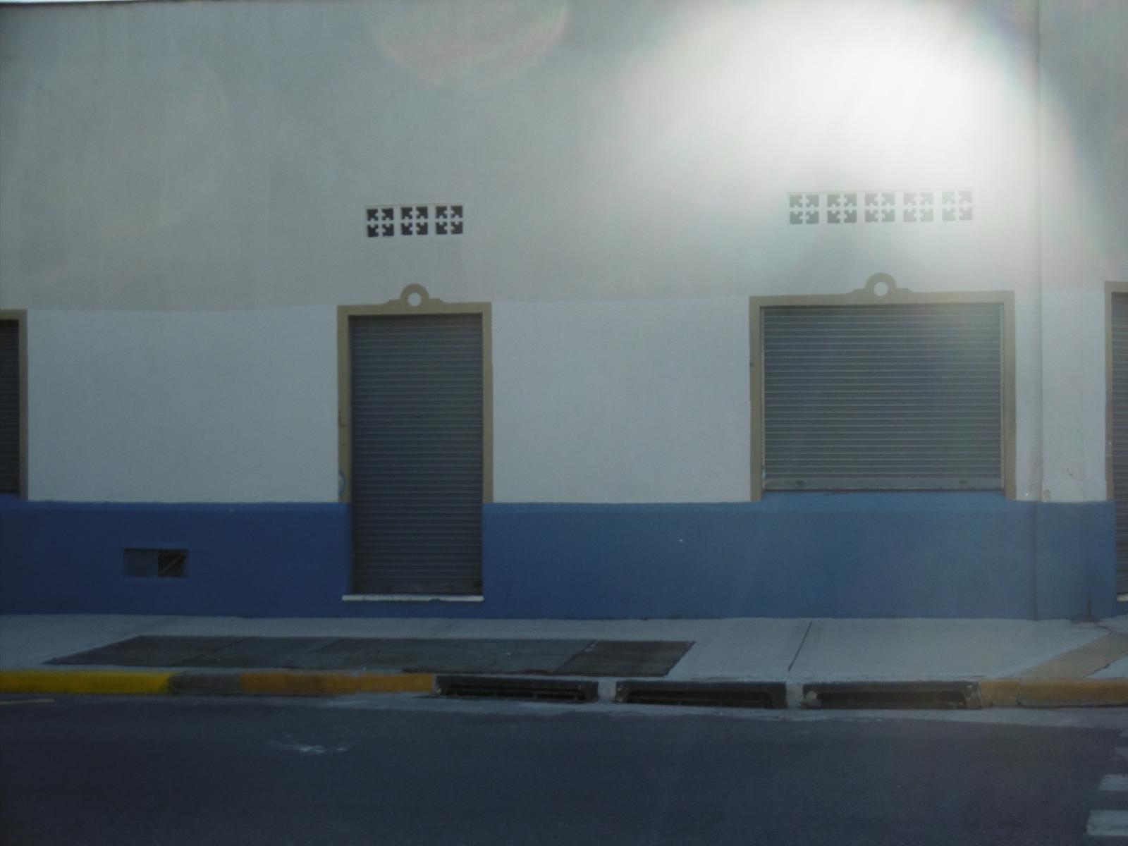 Local c/Vivienda A RECICLAR en esquina s/ Av 155mts — foto 2