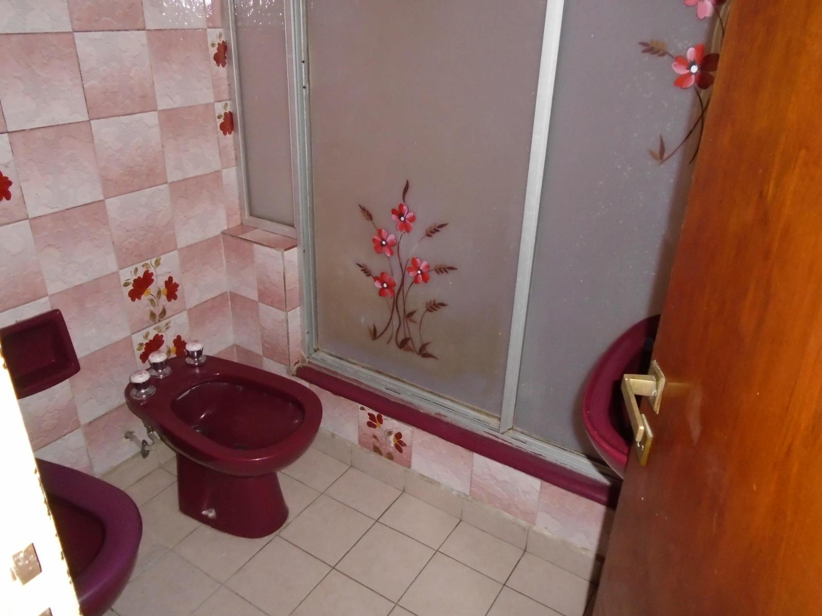 Casa 5amb 2 cocheras 3 baños patio terraza — foto 9