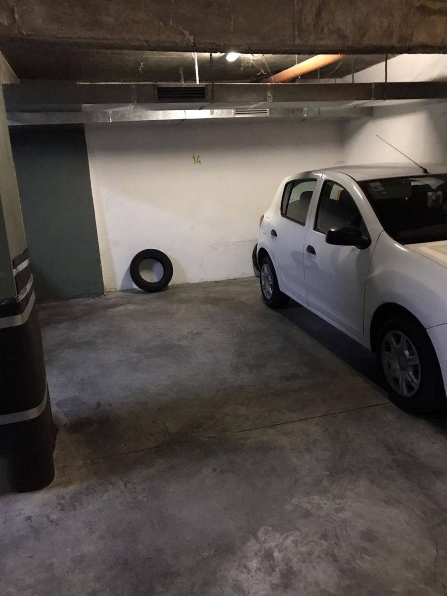 Cochera para 2 autos Boedo s/Av. Garay - 9