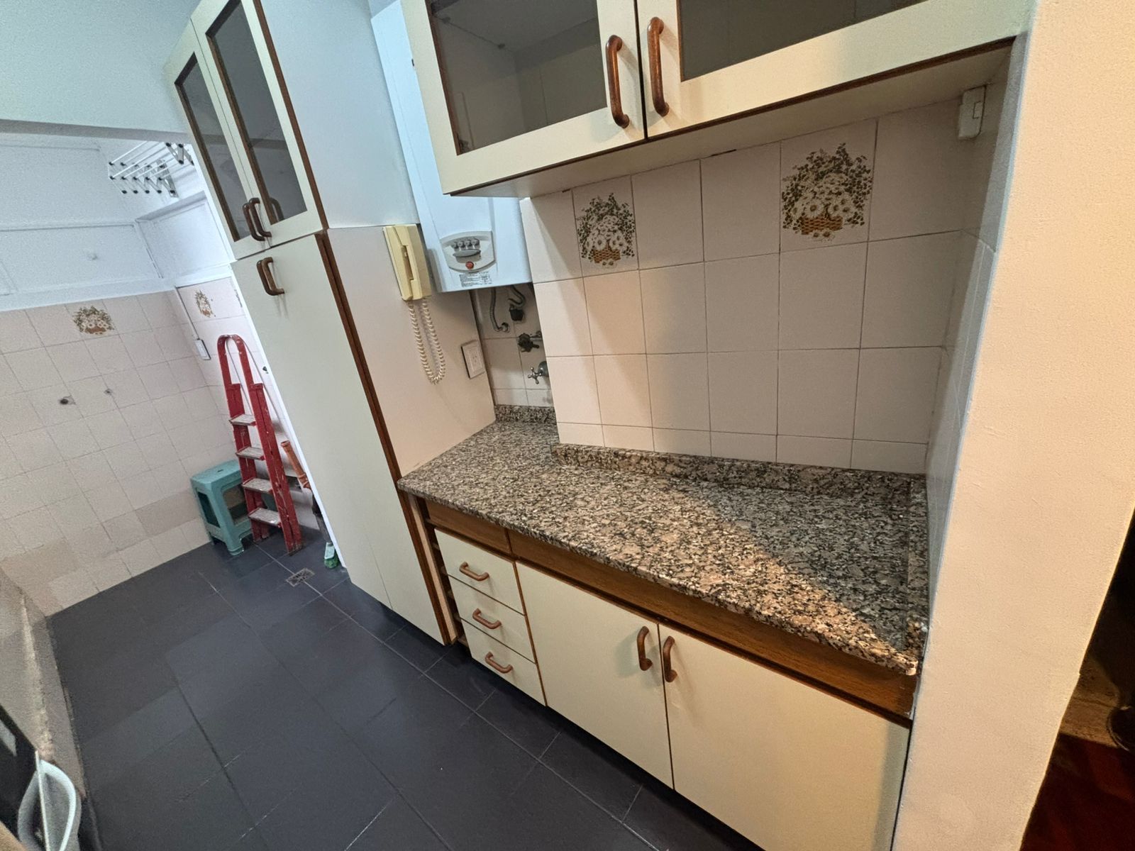 3amb lateral IMPECABLE lav s/Av Boedo Recien pintado - 14