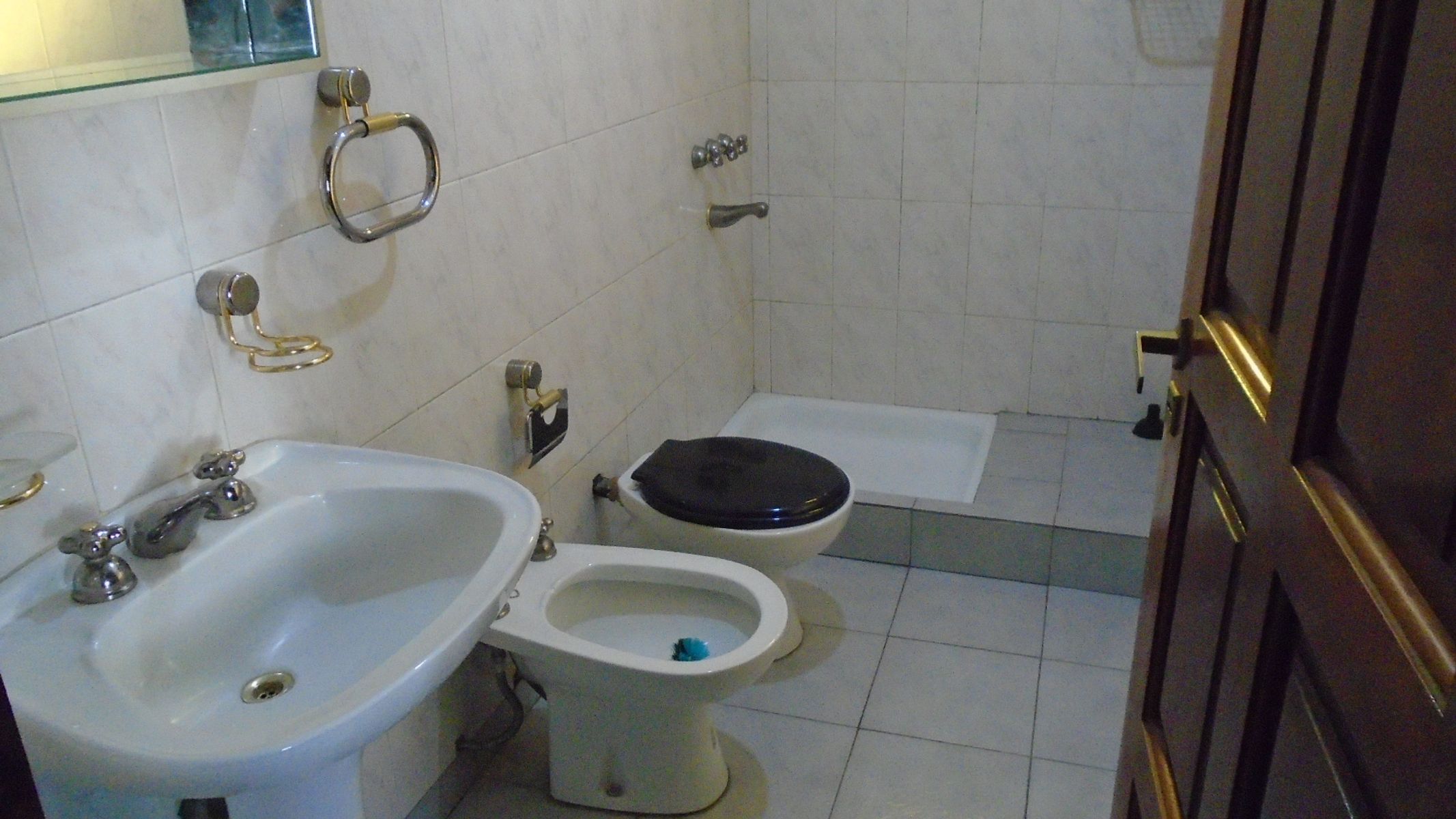 8amb Casa 3n 2 PH independientes(sin subdivision) Oportunidad 2flias o renta - 23