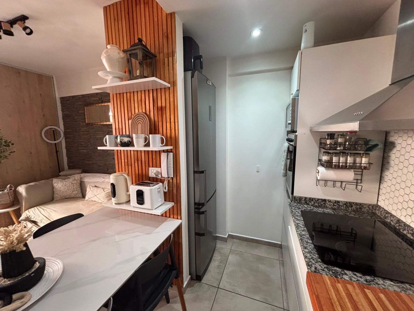 Hermoso Departamento de 2 1/2 Ambientes con Cochera (Apto Crédito) - 3
