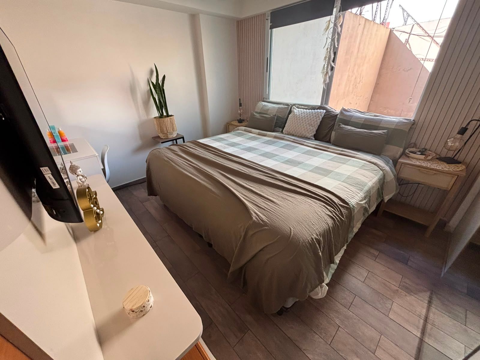 Hermoso Departamento de 2 1/2 Ambientes con Cochera (Apto Crédito) - 14