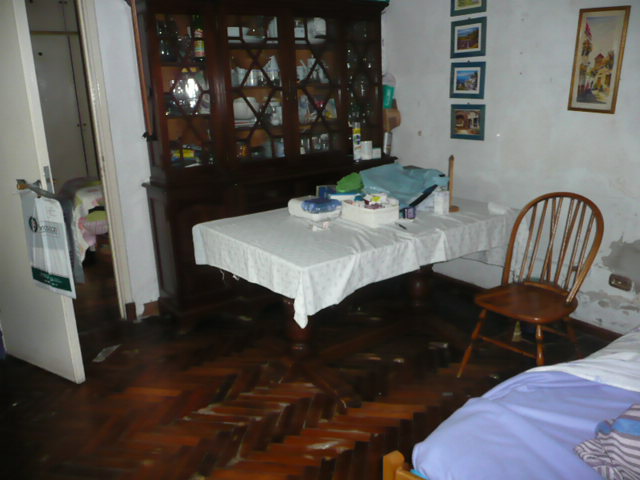5amb Casa Loet 8,66x48mts garaje, patio cubierto, patio descubierto, jardin al fondo con parque y quincho, 3 baños, terraza — foto 6