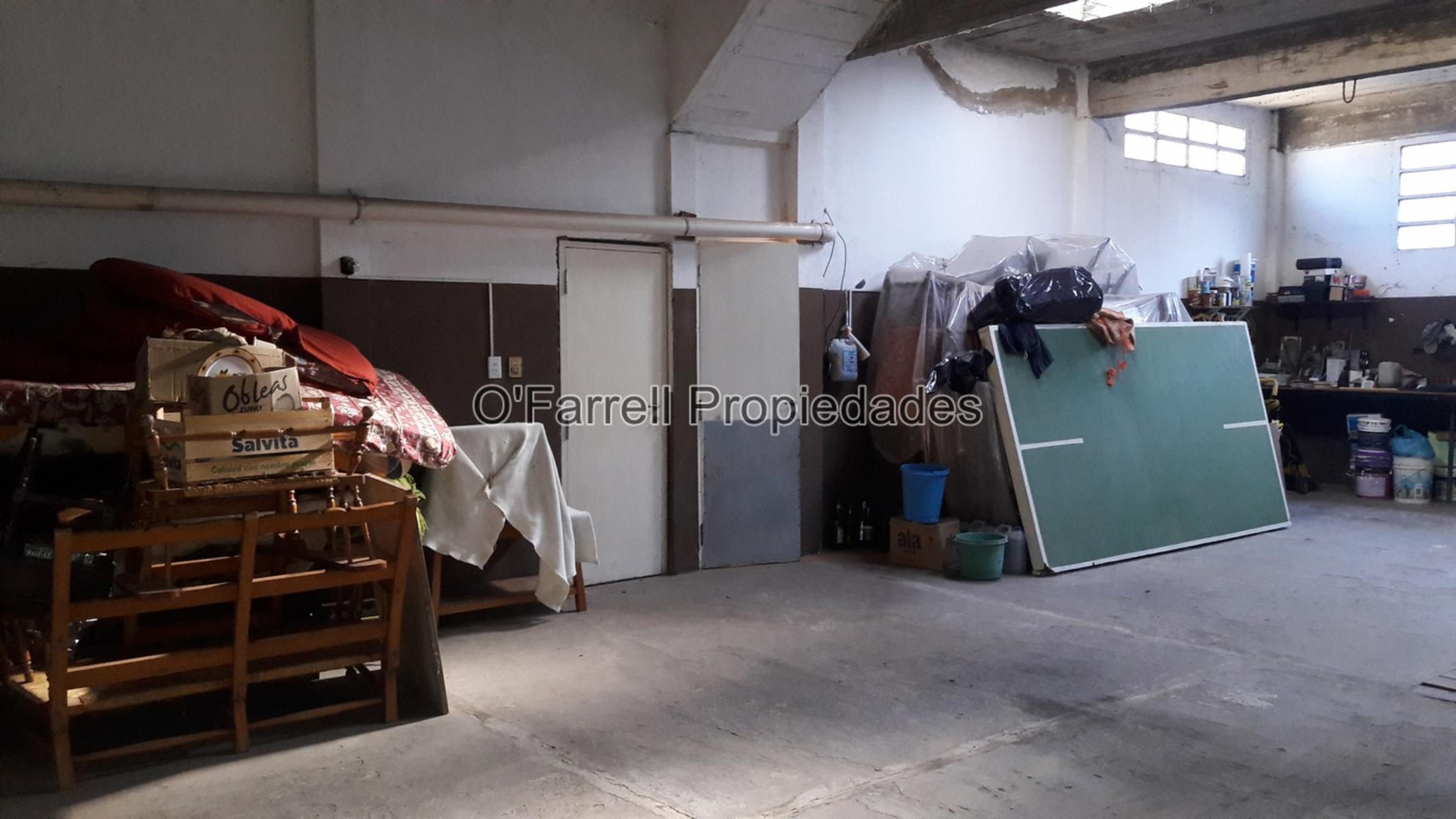 (VENTA 193) Calle 54. esq. Mitre (23) - Miramar. Galpón en Venta. - 3