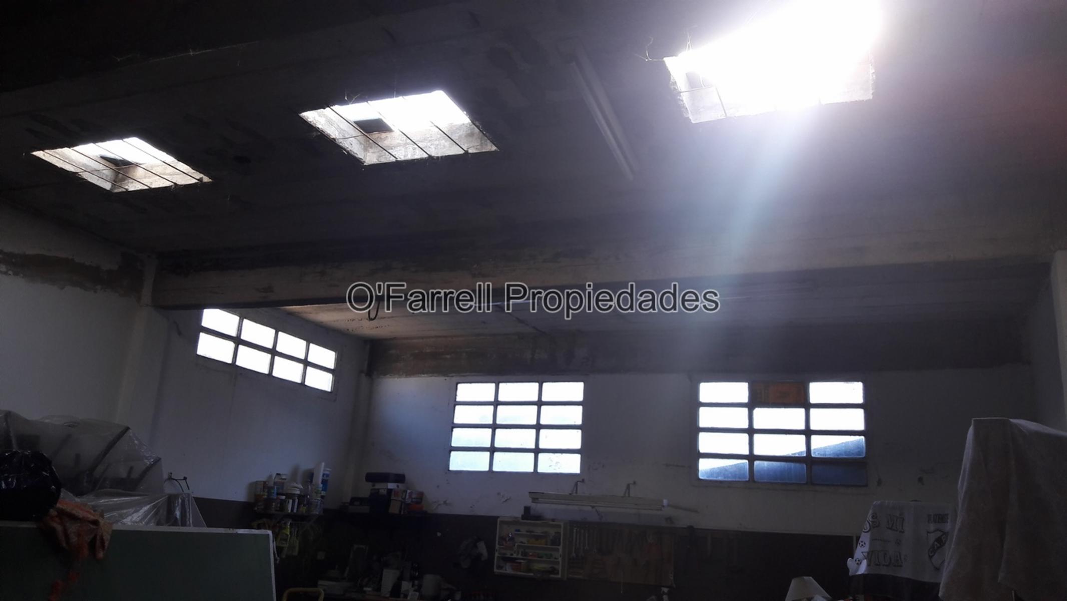 (VENTA 193) Calle 54. esq. Mitre (23) - Miramar. Galpón en Venta. - 4
