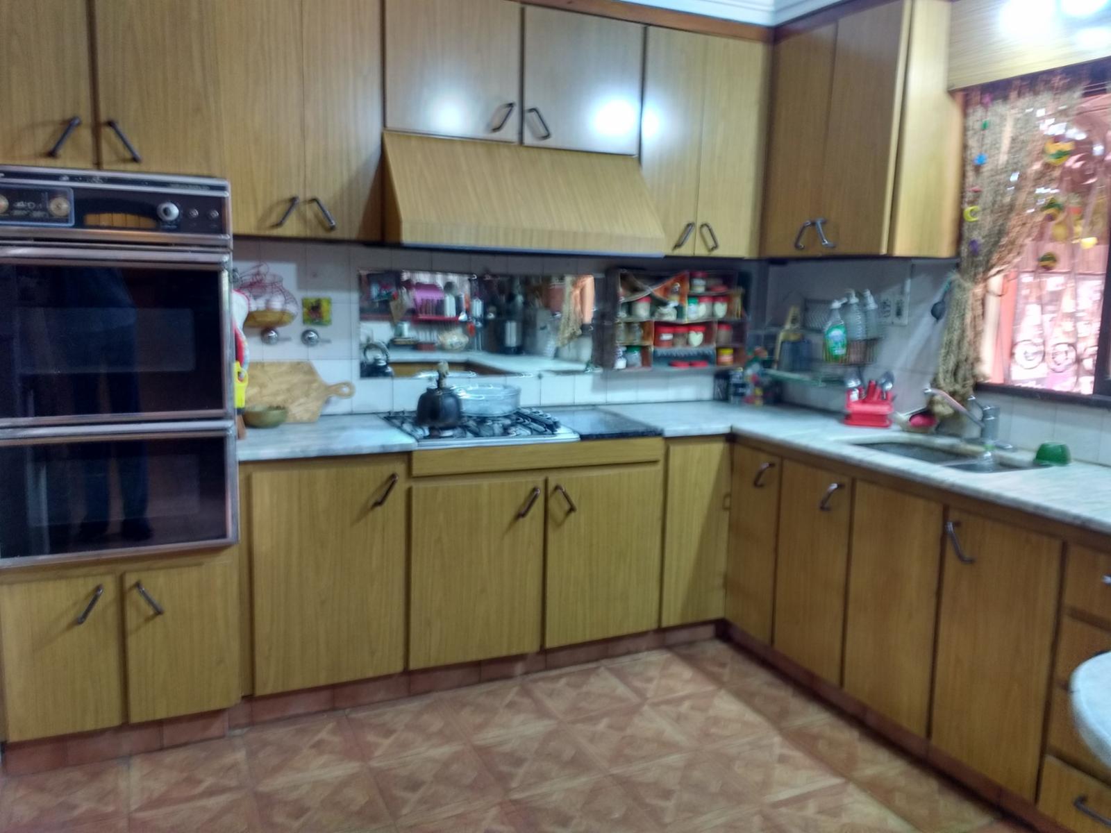 Confortable chalet en Parque Quirno. 4 dormitorios. 3 baños. APTO CRÉDITO. — foto 4