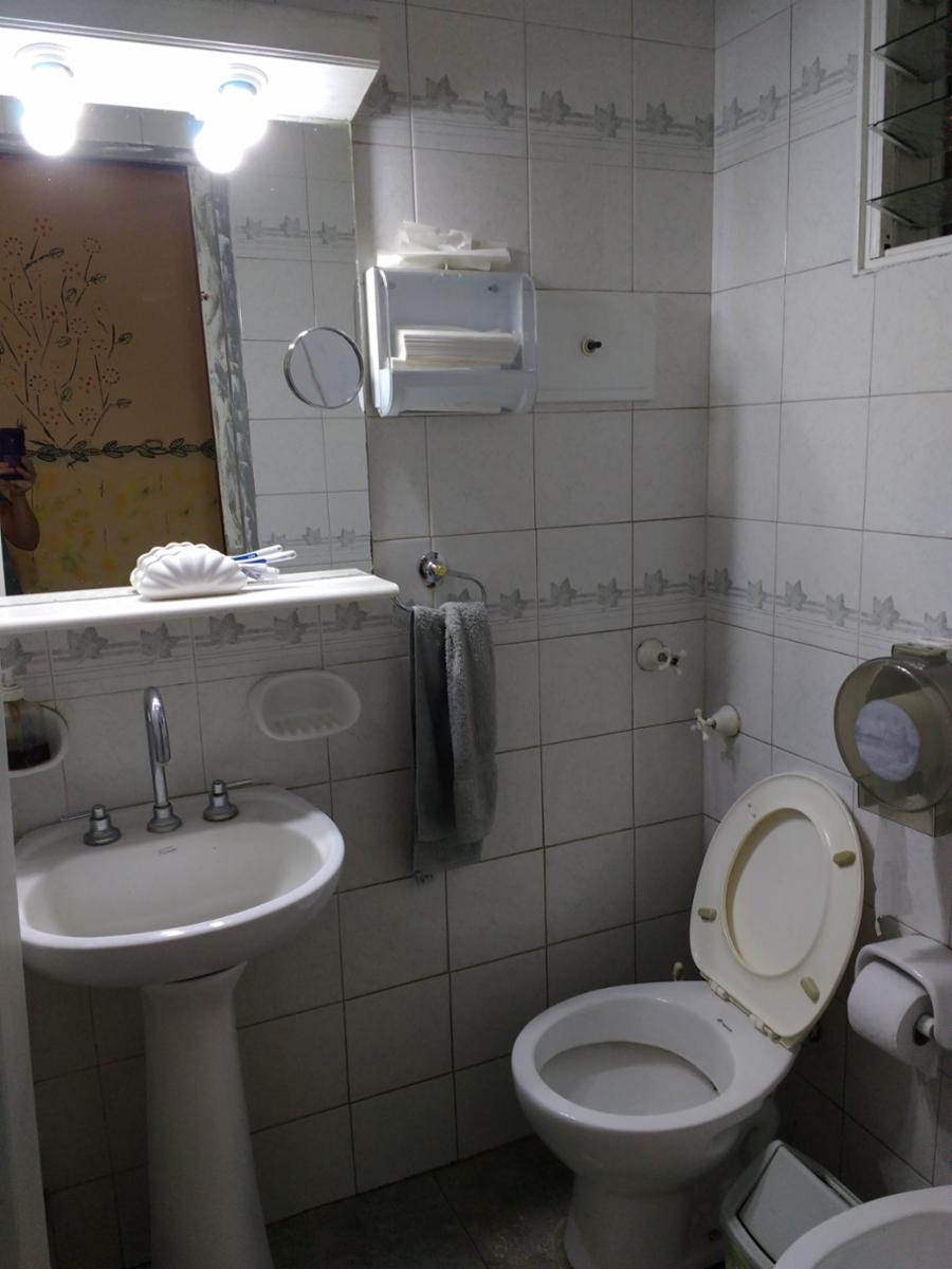 Confortable chalet en Parque Quirno. 4 dormitorios. 3 baños. APTO CRÉDITO. — foto 6