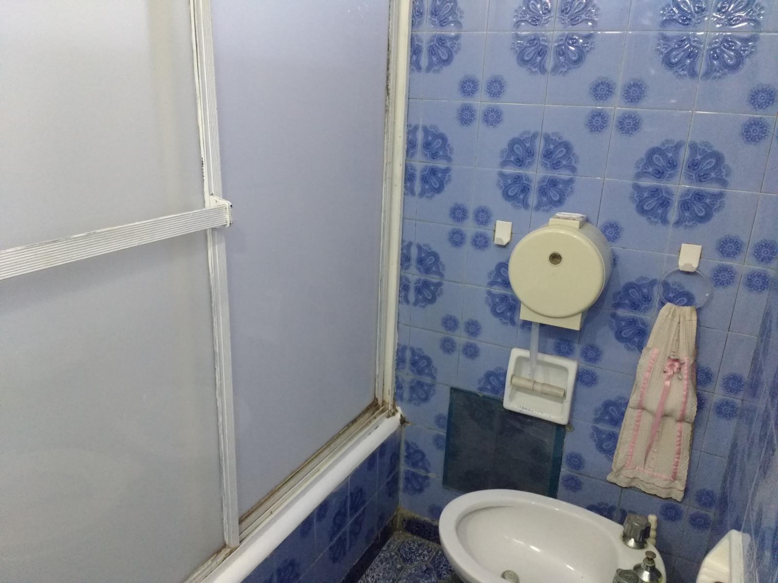 Confortable chalet en Parque Quirno. 4 dormitorios. 3 baños. APTO CRÉDITO. — foto 11