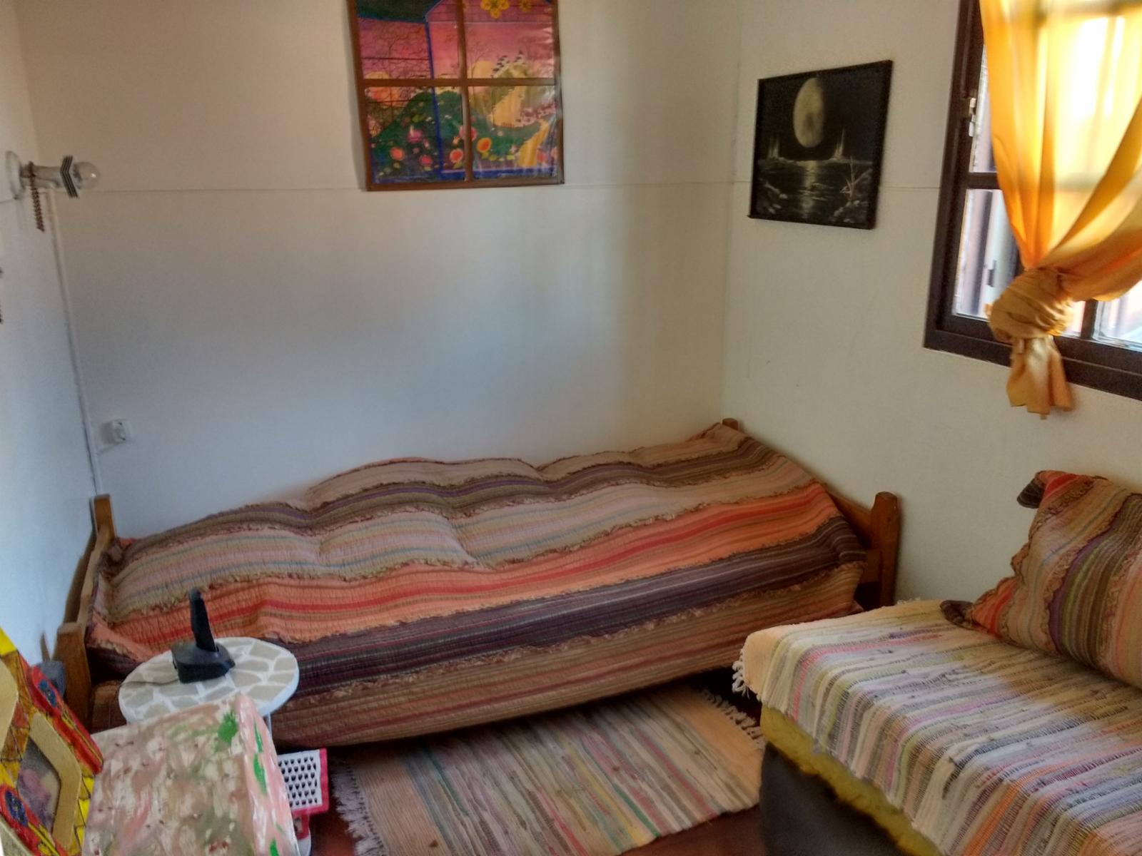 Confortable chalet en Parque Quirno. 4 dormitorios. 3 baños. APTO CRÉDITO. — foto 13