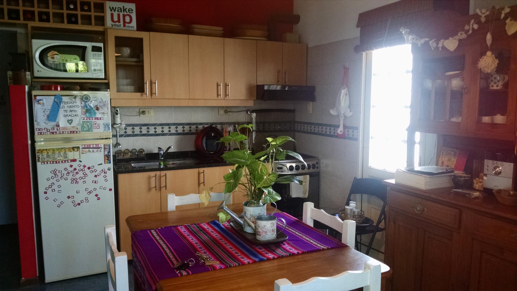 HERMOSO PH DE 3 AMBIENTES EN TORELLO E/ DANTE Y DELL EVA HURLINGHAM.
APTO CRÉDITO. — foto 2