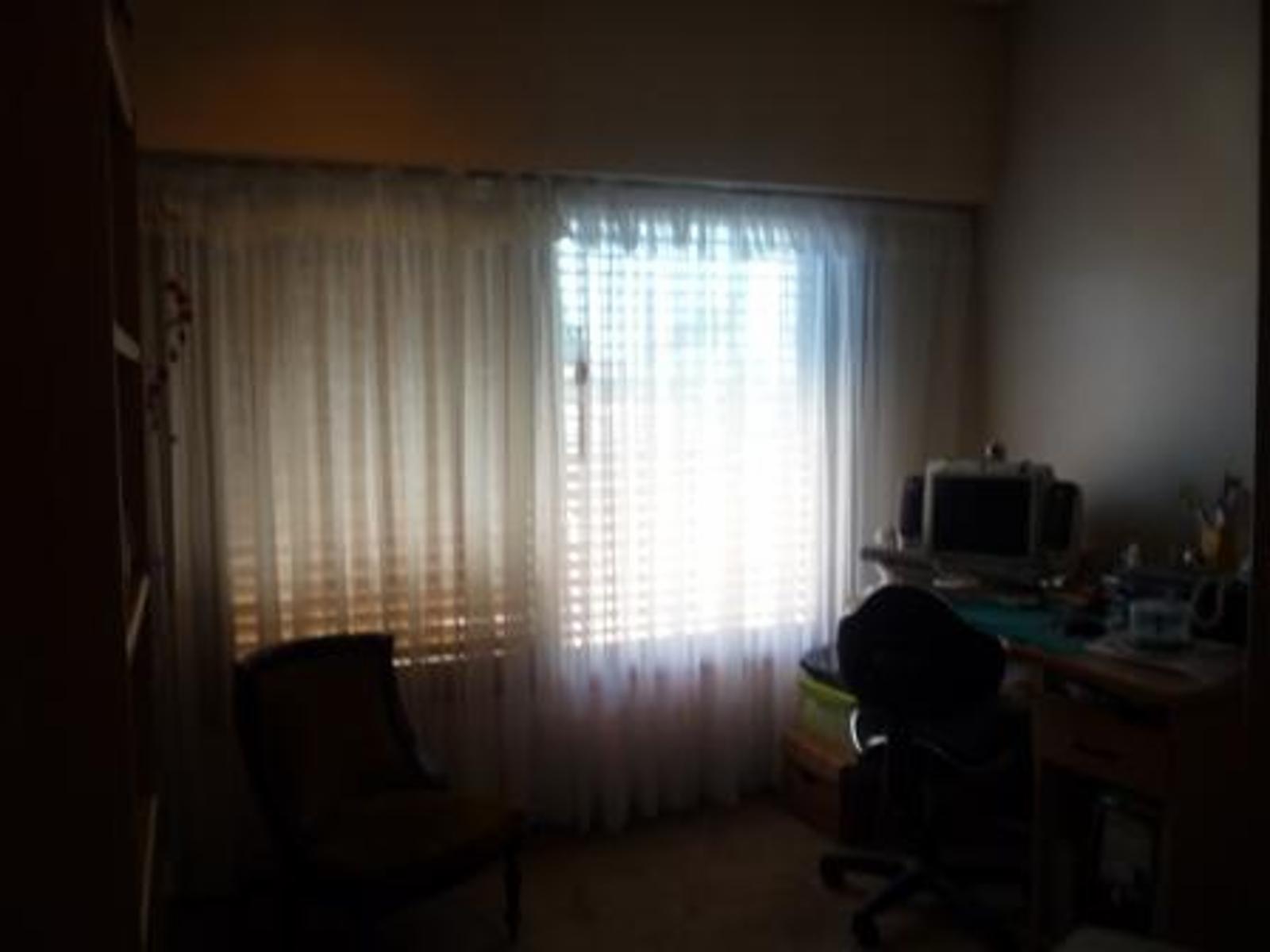 DOS DEPARTAMENTOS EN BLOCK EN PARQUE JOHNSTON. EXCELENTES JUNTOS COMO UNA SOLA VIVIENDA O SEPARADOS. — foto 7
