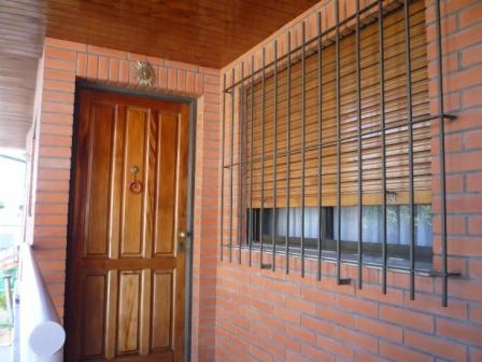 DOS DEPARTAMENTOS EN BLOCK EN PARQUE JOHNSTON. EXCELENTES JUNTOS COMO UNA SOLA VIVIENDA O SEPARADOS. — foto 12