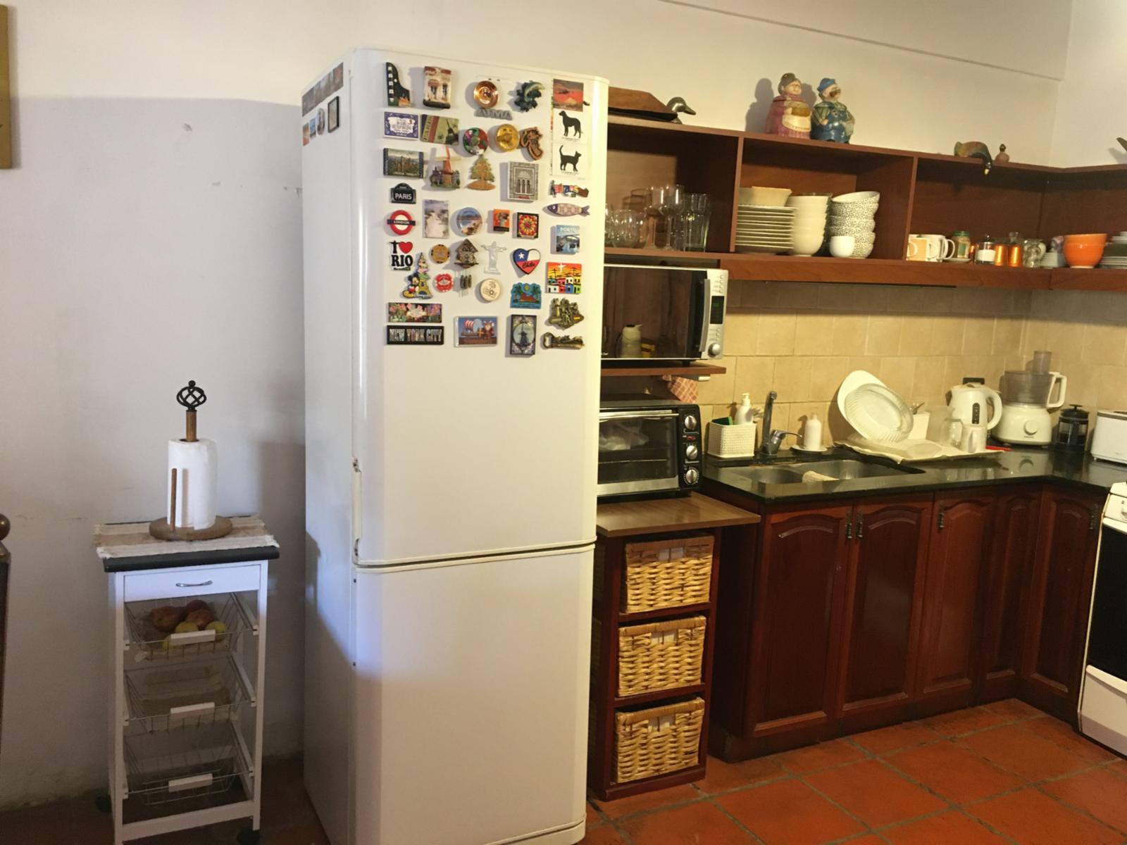 COMODÍSIMO TRÍPLEX .PIZZURNO E/HANDEL Y CTO.BERNARDI,PARQUE QUIRNO.deal para una familia joven, con amplio espacio para disfrutar. Muy buena ubicación. — foto 4