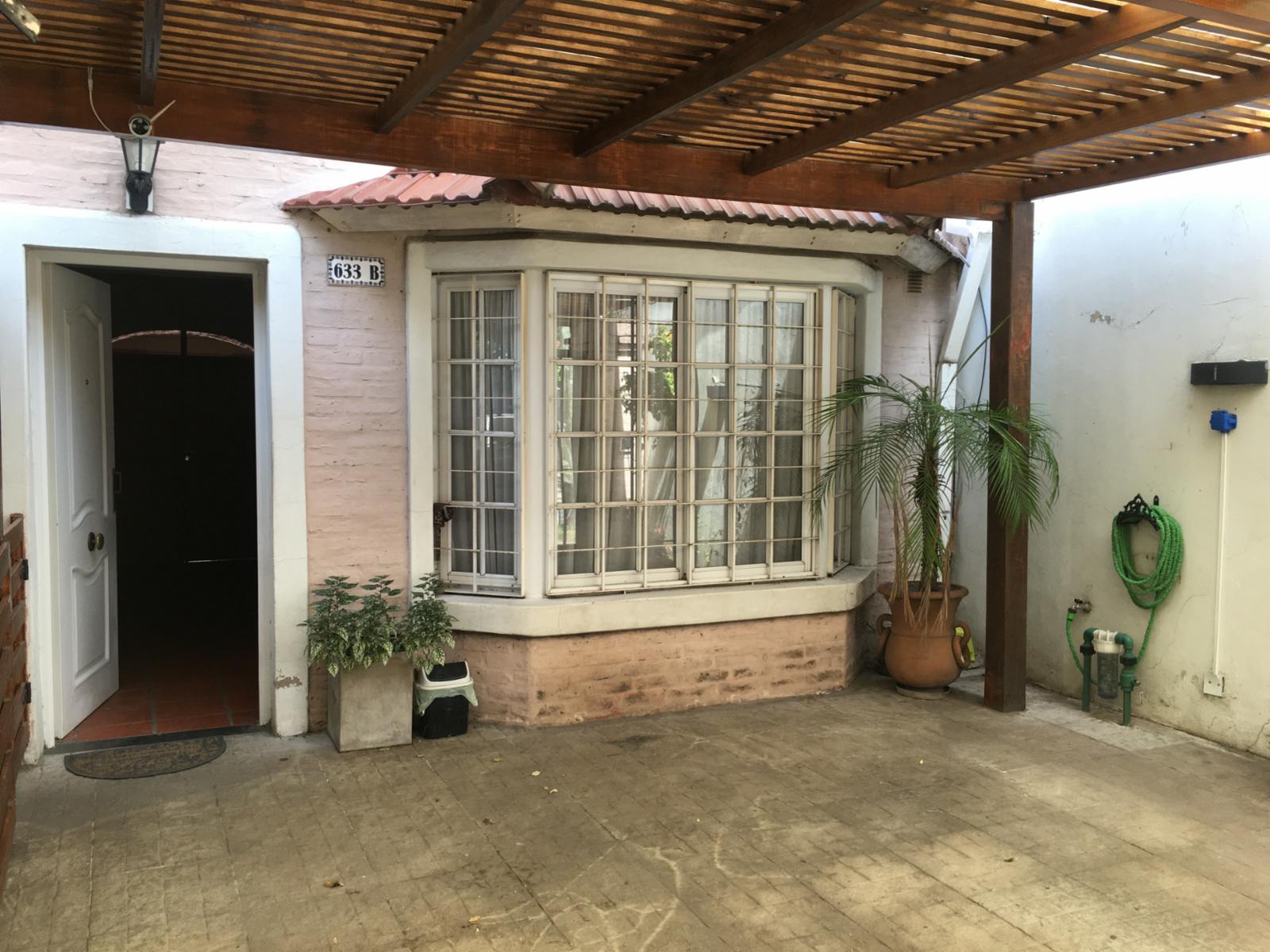 COMODÍSIMO TRÍPLEX .PIZZURNO E/HANDEL Y CTO.BERNARDI,PARQUE QUIRNO.deal para una familia joven, con amplio espacio para disfrutar. Muy buena ubicación. — foto 14