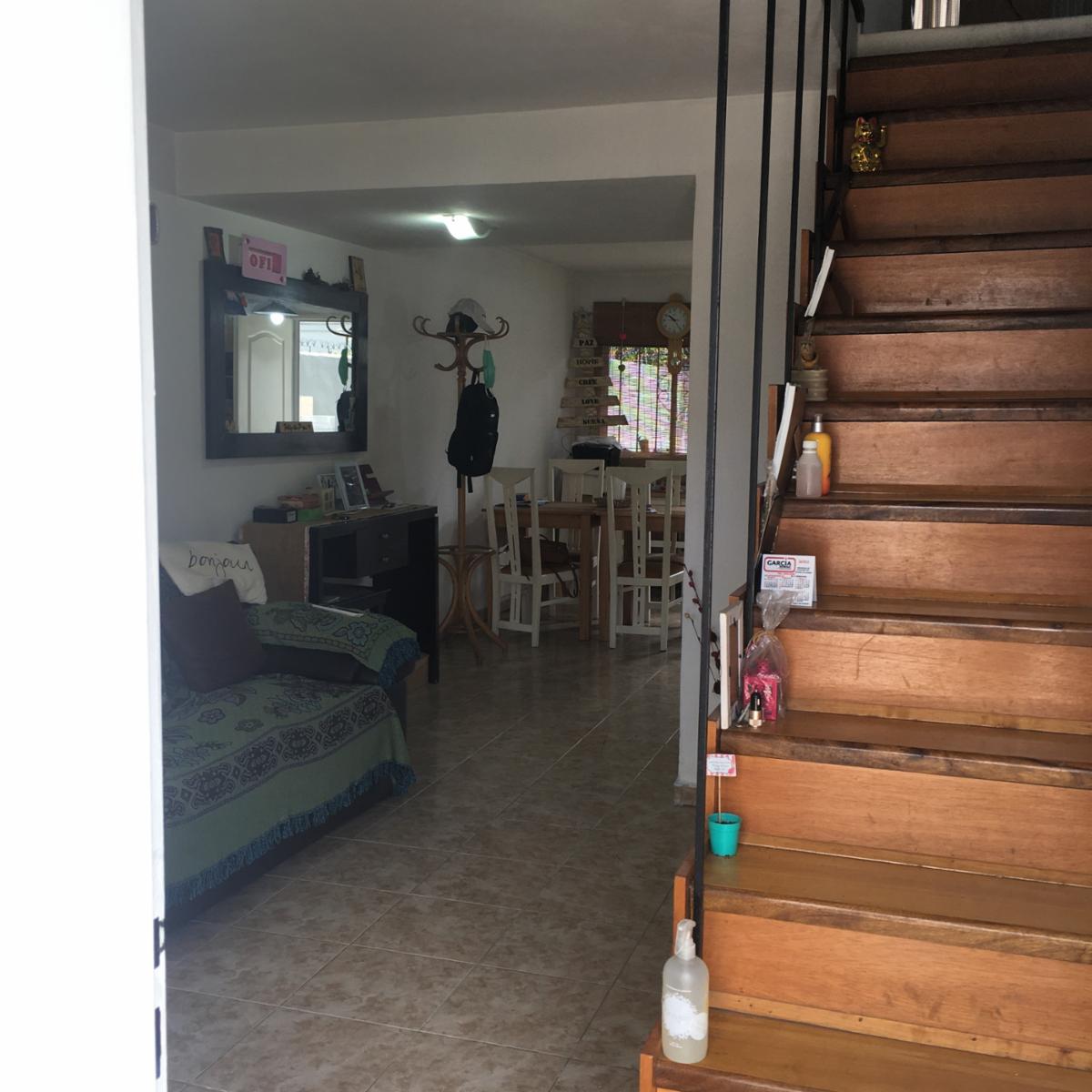 Excelente dúplex a 330m Autopista del Oeste, V.Tesei, Hurlingham. FINANCIACIÓN .ACEPTA PERMUTAS. — foto 4