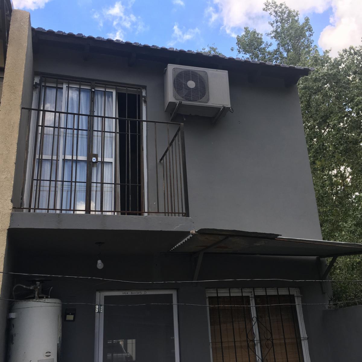 Excelente dúplex a 330m Autopista del Oeste, V.Tesei, Hurlingham. FINANCIACIÓN .ACEPTA PERMUTAS. — foto 15