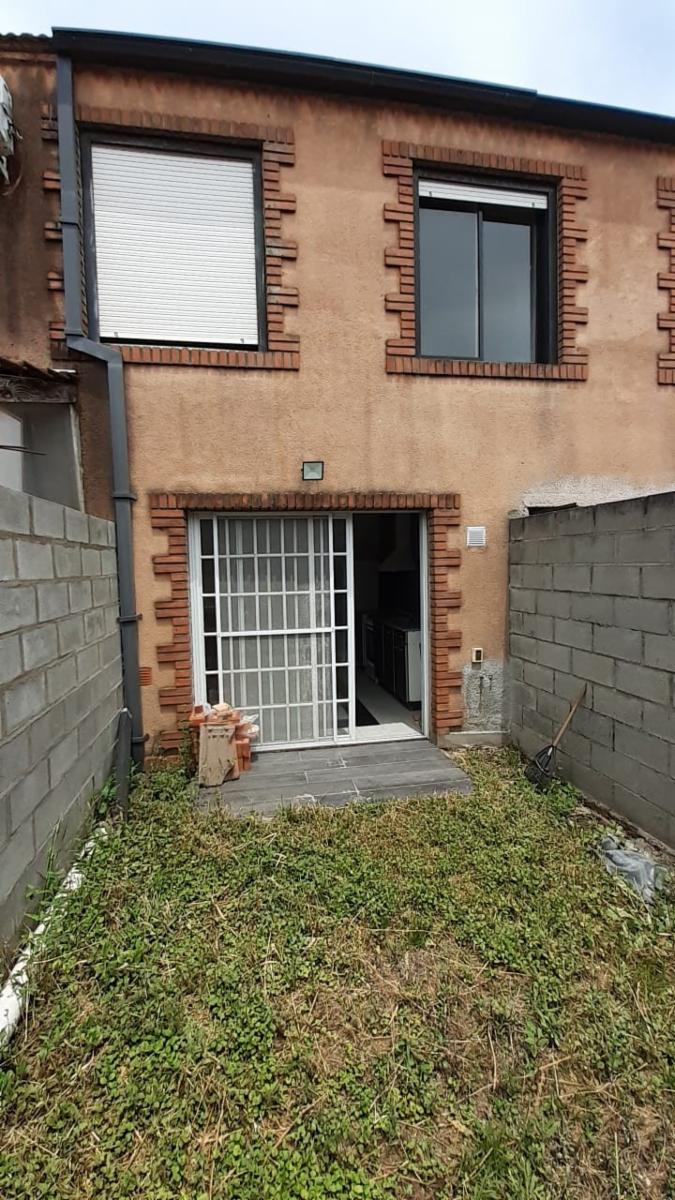 MUY BUEN DÚPLEX DE 3 DORMITORIOS EN PARQUE QUIRNO. REBAJADO VENDE URGENTE Massenet e/Los Arboles y Hernán Cortés. A ESTRENAR. TODO EQUIPADO.VENTA DIRECTA. — foto 6