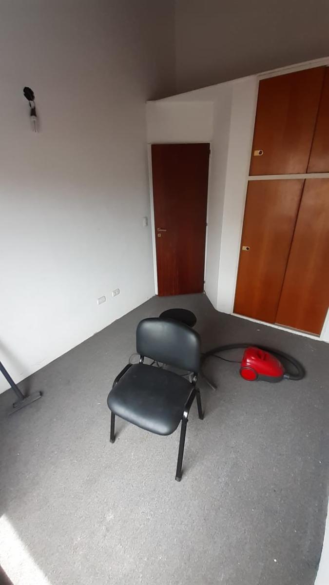 MUY BUEN DÚPLEX DE 3 DORMITORIOS EN PARQUE QUIRNO. REBAJADO VENDE URGENTE Massenet e/Los Arboles y Hernán Cortés. A ESTRENAR. TODO EQUIPADO.VENTA DIRECTA. — foto 8