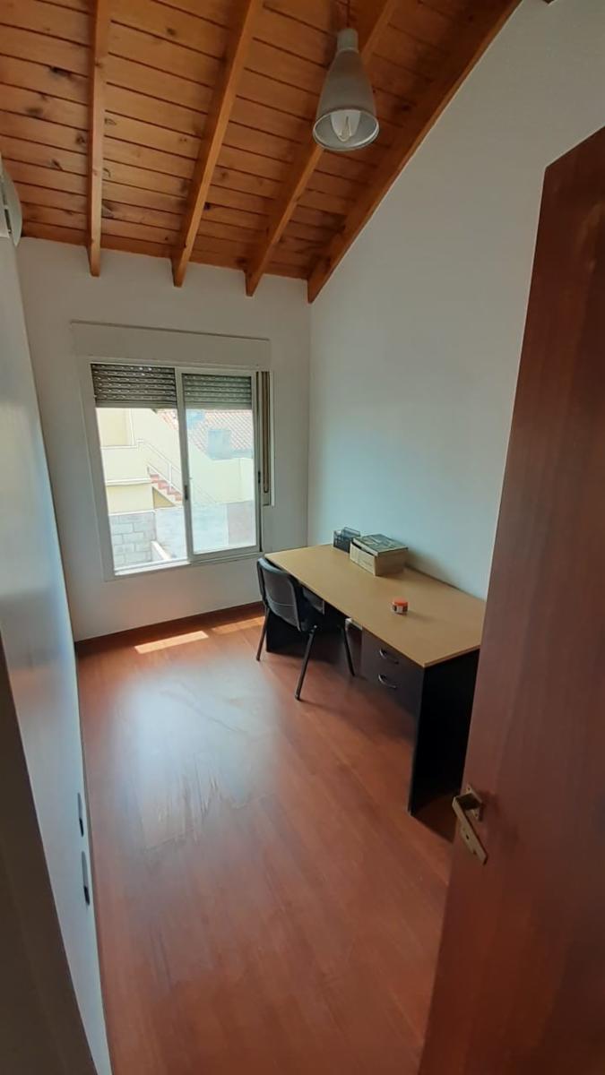 MUY BUEN DÚPLEX DE 3 DORMITORIOS EN PARQUE QUIRNO. REBAJADO VENDE URGENTE Massenet e/Los Arboles y Hernán Cortés. A ESTRENAR. TODO EQUIPADO.VENTA DIRECTA. — foto 11