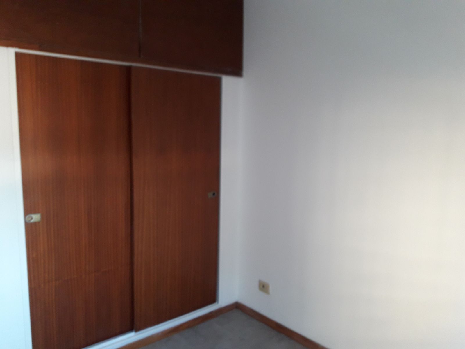 EXCELENTE DEPARTAMENTO DE 2 AMBIENTES EN PLENO CENTRO DE PALOMAR - 4
