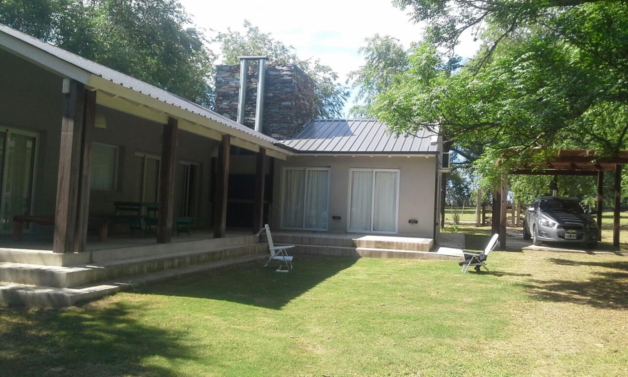 Importante propiedad en B° Cuatro Horizontes. — foto 2
