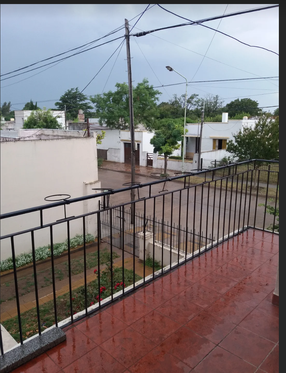 VENDO CASA CON AMPLIO LOCAL EN SAN CAYETANO — foto 8