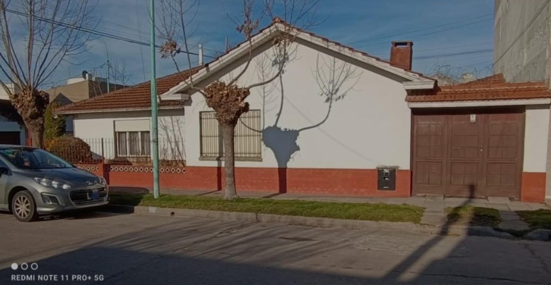 VENDO CHALET 4 AMB EN VILLA PRIMERA — foto 3