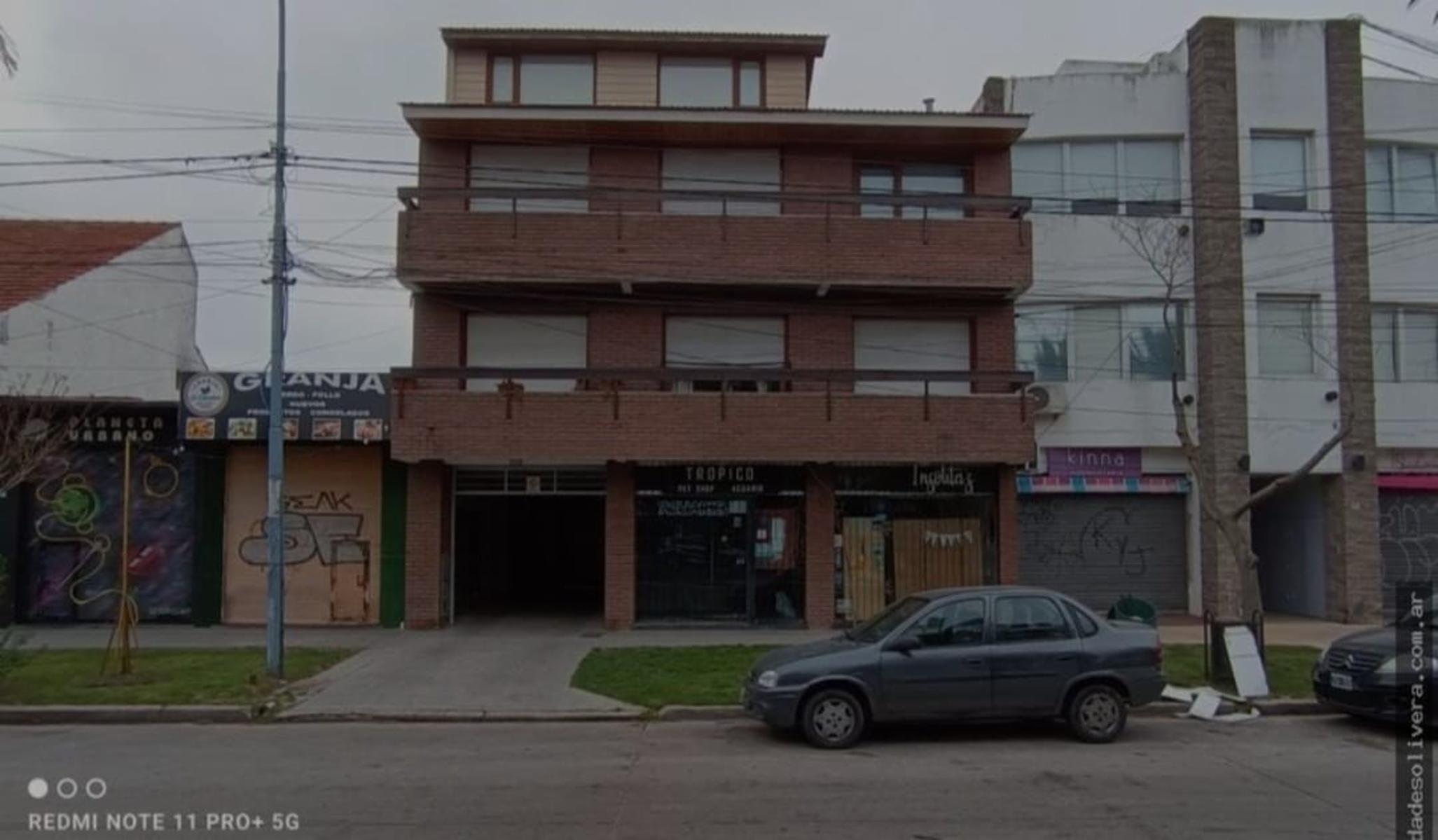 VENDO SEMIPISO 4 AMB, ESTILO DÚPLEX