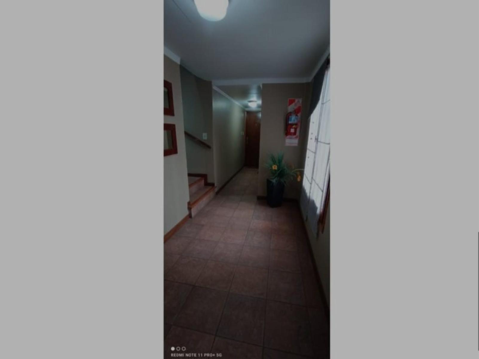 VENDO SEMIPISO 4 AMB, ESTILO DÚPLEX — foto 3