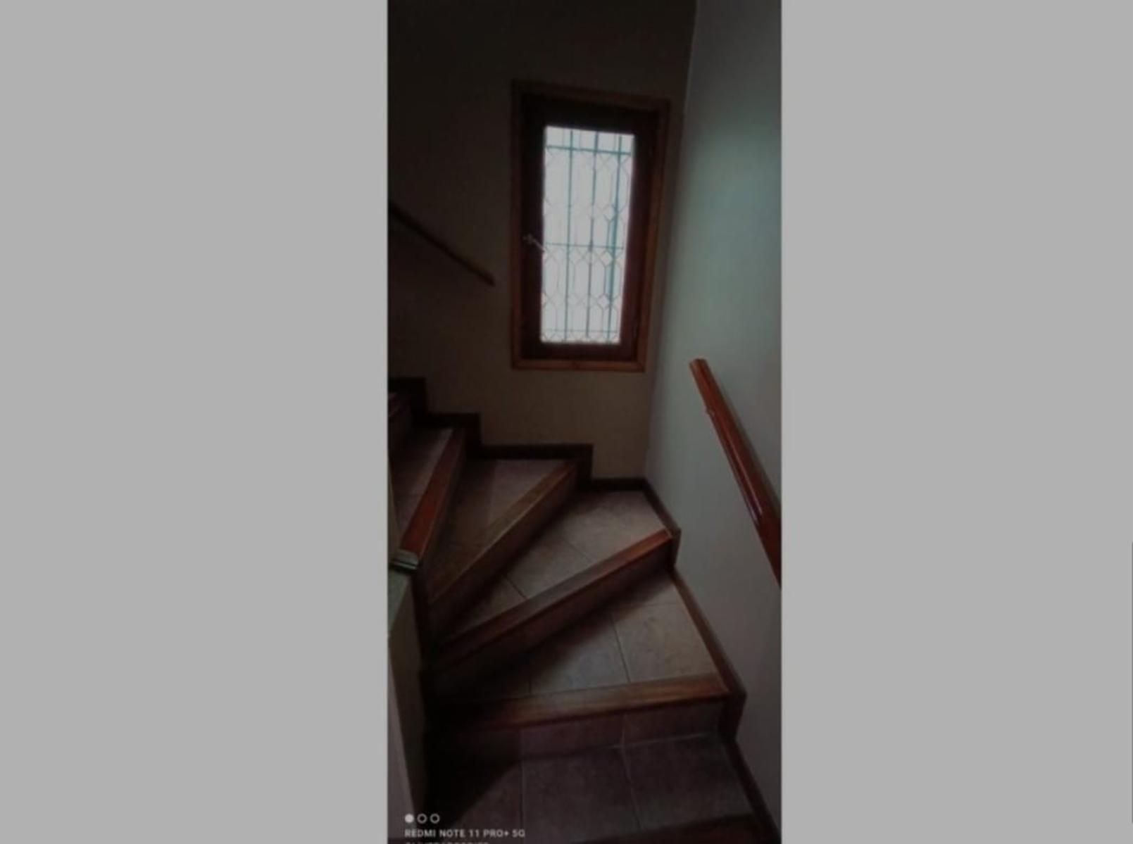 VENDO SEMIPISO 4 AMB, ESTILO DÚPLEX — foto 4