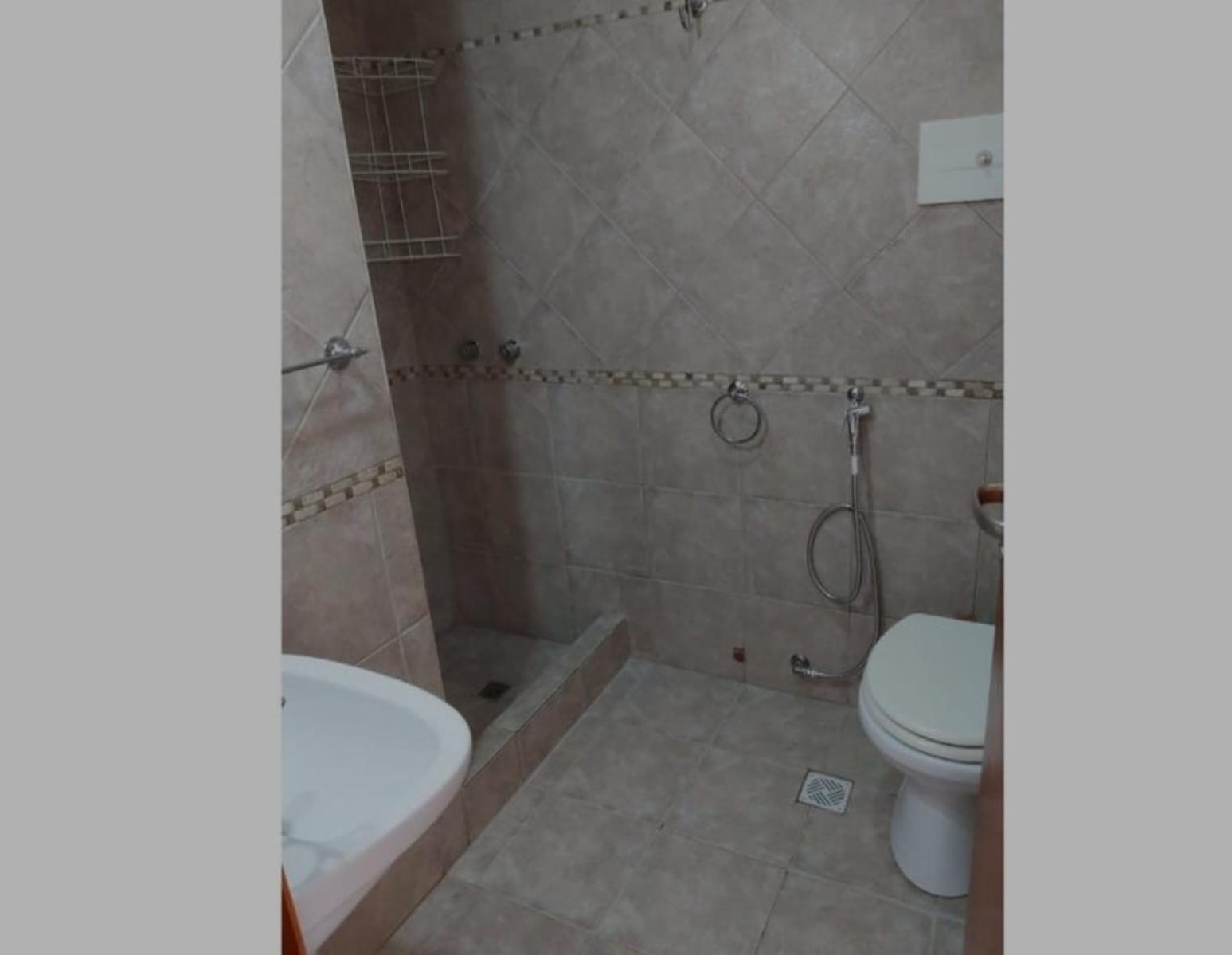 VENDO SEMIPISO 4 AMB, ESTILO DÚPLEX — foto 15