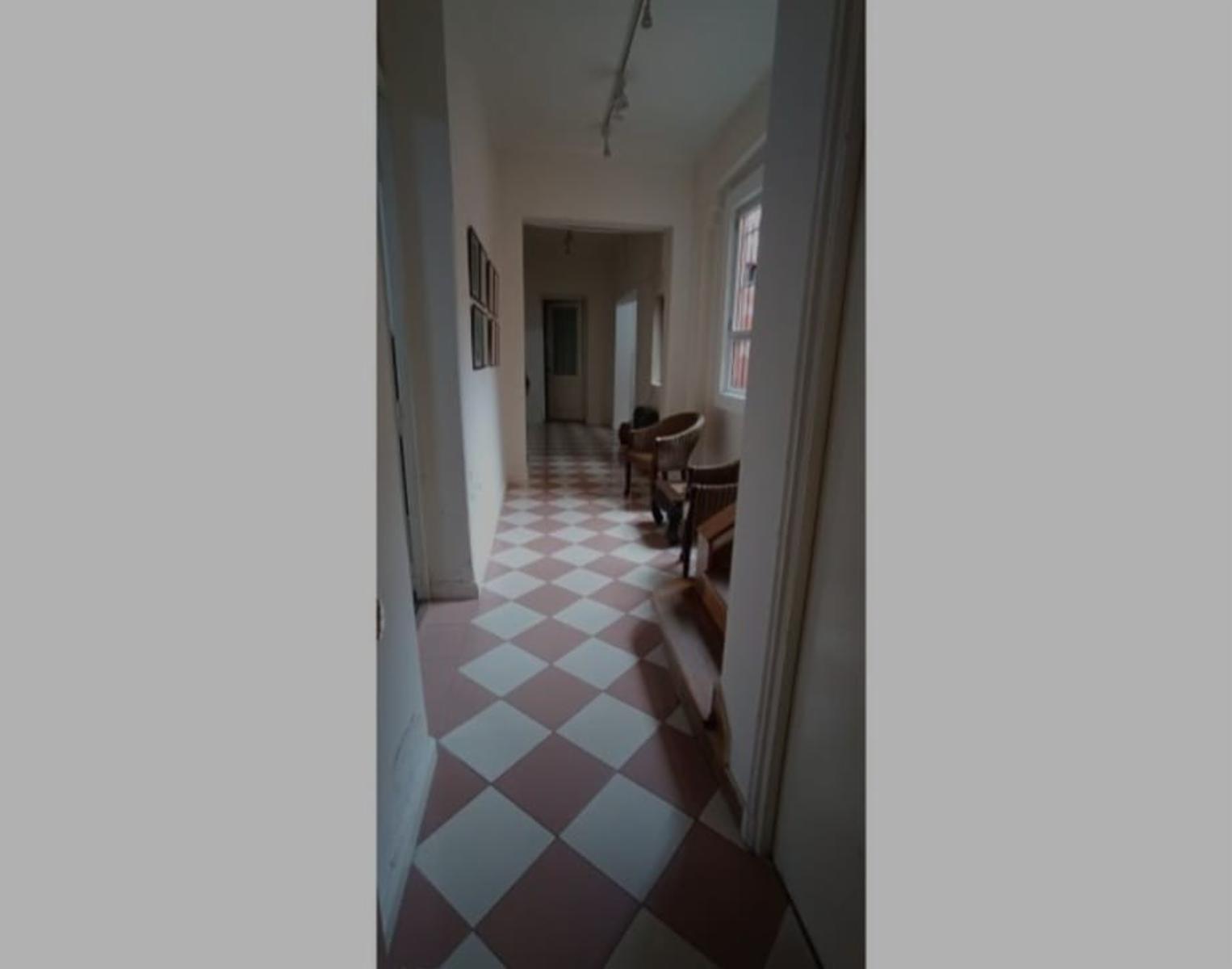VENDO CHALET 6 AMBIENTES CON GARAGE — foto 5