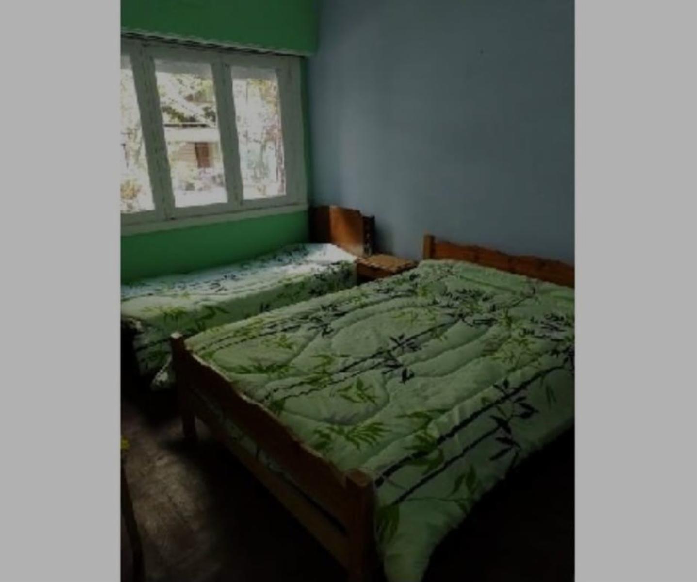 VENDO HOTEL RETASADO EN EL CENTRO — foto 2