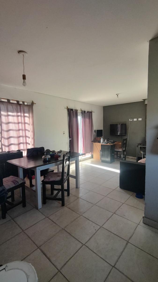 VENDO CASA EN NECOCHEA (VILLA DEPORTISTA)